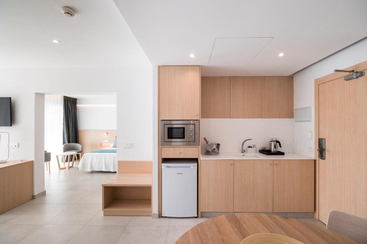 Petit Sagitario Adults Only Hotel Son Carrio  Bagian luar foto